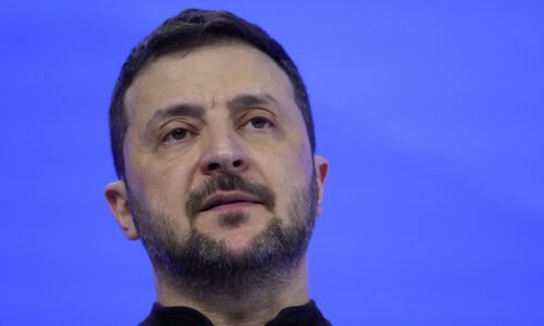 Ukrajinské straty činia cez 45-tisíc padlých a 390-tisíc zranených, prezradil Zelenskyj Ukrajinské straty činia cez 45-tisíc padlých a 390-tisíc zranených, prezradil Zelenskyj