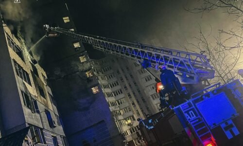 Kyjev čelí ďalšiemu ruskému útoku, v meste je počuť výbuchy