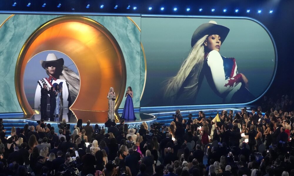 Beyoncé získala prvú Grammy za najlepší album, dve ceny dostal raper Lamar