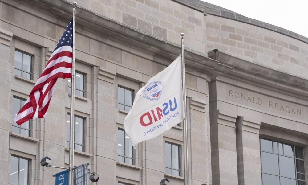 OSN má na Ukrajine zastavovať projekty s finančnou podporou zo Spojených štátov, tvrdí španielsky denník