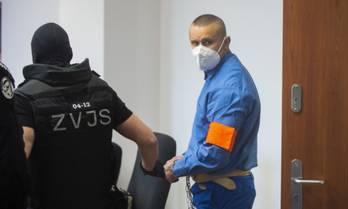 Niekdajšiemu bosovi piťovcov zrušil Najvyšší súd 23-ročný trest väzenia