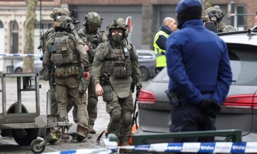 V okolí bruselského metra sa opäť strieľalo, ide o tretí útok za 24 hodín