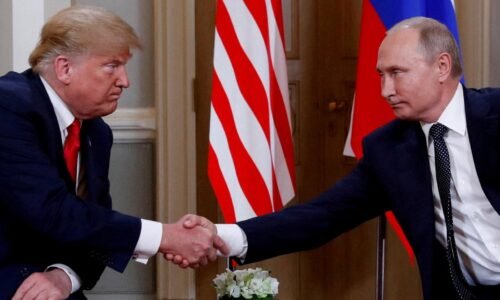 Rokovania o mieri na Ukrajine sa začínajú. Trump telefonoval s Putinom, plánuje ísť do Moskvy Rokovania o mieri na Ukrajine sa začínajú. Trump telefonoval s Putinom, plánuje ísť do Moskvy