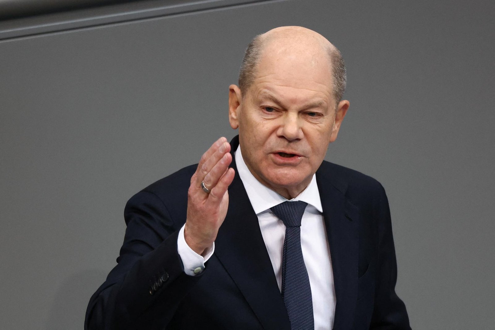 Nemecko predĺžilo kontroly na hraniciach o pol roka