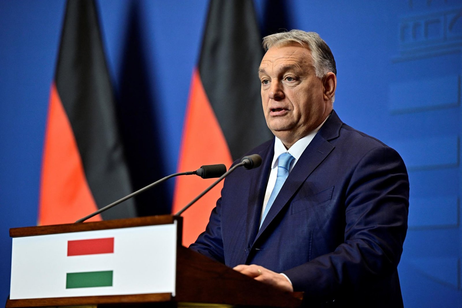 Začali sa prípravy na mierové rozhovory medzi Ruskom a USA. Pomôže to ekonomike Maďarska, tvrdí Orbán