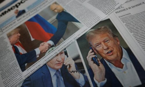 Čína podľa Wall Street Journal navrhla hostiť schôdzku Trumpa a Putina, Peking to nepotvrdil Čína podľa Wall Street Journal navrhla hostiť schôdzku Trumpa a Putina, Peking to nepotvrdil