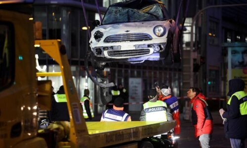 Podozrivý z nárazu auta do davu v Mníchove sa priznal k úmyselnému činu