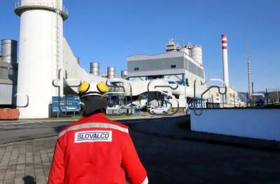 Hoci sa Nórom darí, ich fabrika na Slovensku zostáva vypnutá.​ Od reštartu ju delí kľúčový krok​