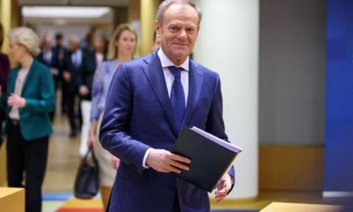 Tusk vyzval na posilnenie bezpečnosti hranice Európskej únie s Ruskom, chce zmeniť opravné pravidlá