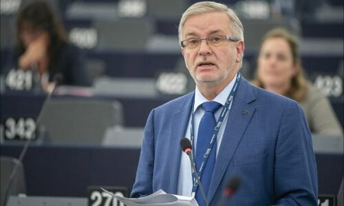 Niektorí Nemci asi chcú nového vodcu. Inak si neviem vysvetliť tak vysokú podporu extrémistov z AfD (ROZHOVOR)