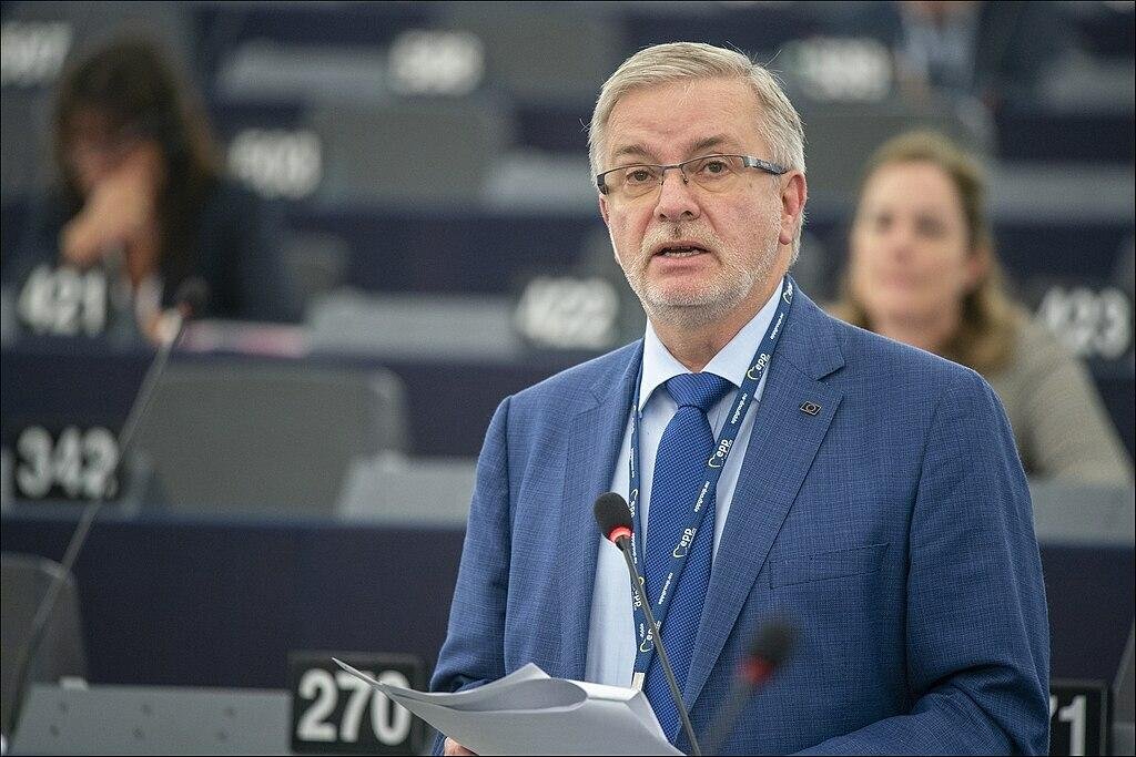 Niektorí Nemci asi chcú nového vodcu. Inak si neviem vysvetliť tak vysokú podporu extrémistov z AfD (ROZHOVOR) Niektorí Nemci asi chcú nového vodcu. Inak si neviem vysvetliť tak vysokú podporu extrémistov z AfD (ROZHOVOR)