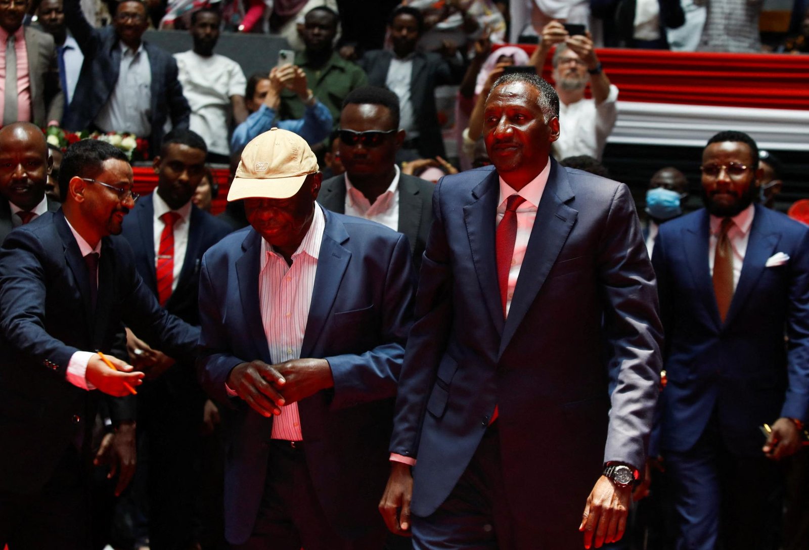 Sudánska kríza by sa mohla zhoršiť, ak polovojenské sily vyhlásia paralelnú vládu, tvrdí OSN Sudánska kríza by sa mohla zhoršiť, ak polovojenské sily vyhlásia paralelnú vládu, tvrdí OSN