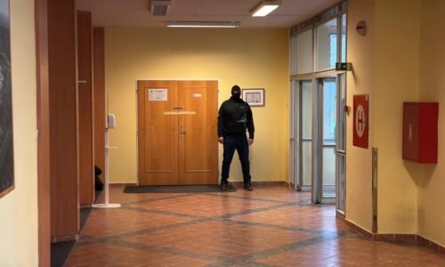 Korupční kauza Motol: Obviněných může být až 18. Někteří se mohli jeho doručení vyhnout