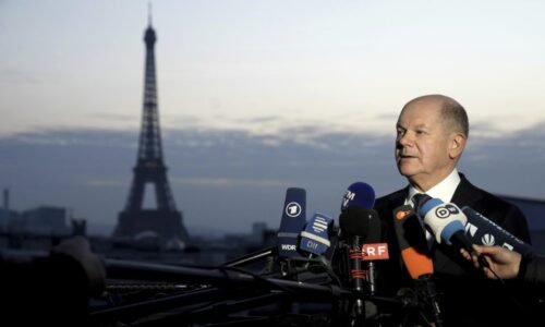 Summit v Paríži sa skončil bez záveru. Lídrov rozdelilo vyslanie vojakov na Ukrajinu po mierovej dohode Summit v Paríži sa skončil bez záveru. Lídrov rozdelilo vyslanie vojakov na Ukrajinu po mierovej dohode