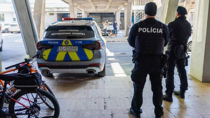 Video: Hrdina, ktorý Oskarovi Rózsovi zaprial, nech si ho nájde Cintula 2, na polícii pustil do gatí