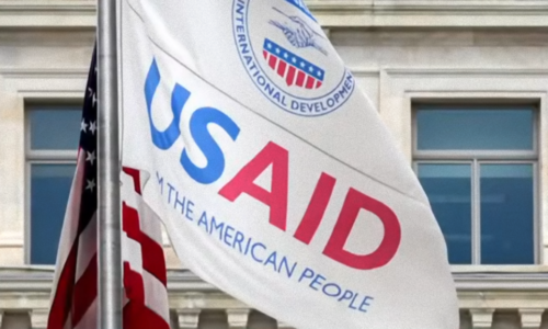 USAID poskytla Gatesovi, Sorosovi a iniciativám WEF miliardy dolarů