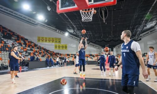 Slováci chcú zmazať nulu v kolónke víťazstiev: Máme na to
