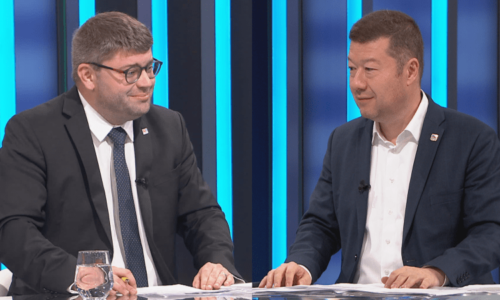 Obstruujete i čas ve vysílání, vyčetl Jakob šéfovi SPD. Děláte z lidí hlupáky, opáčil Okamura