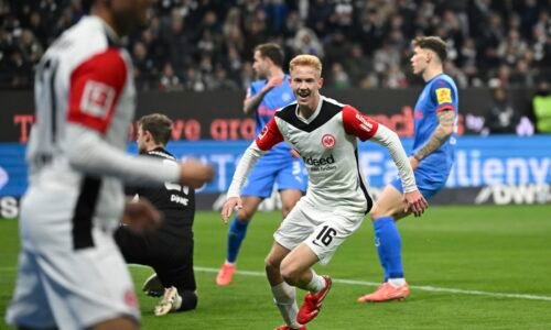 Po katastrofálnom polčase vybehol na ihrisko Javorček. Po jeho príchode už Kiel neinkasoval