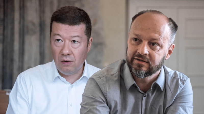 Jste bestie, vzkázal Okamurovi senátor Láska. Šéf SPD se znovu pustil do ukrajinské aktivistky