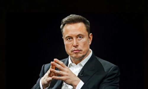Elon Musk vyzval na zatvorenie rádia Slobodná Európa a Hlas Ameriky, ktoré sú financované americkou vládou. „Sú to radikálni ľavičiari, ktorých už nikto nepočúva“