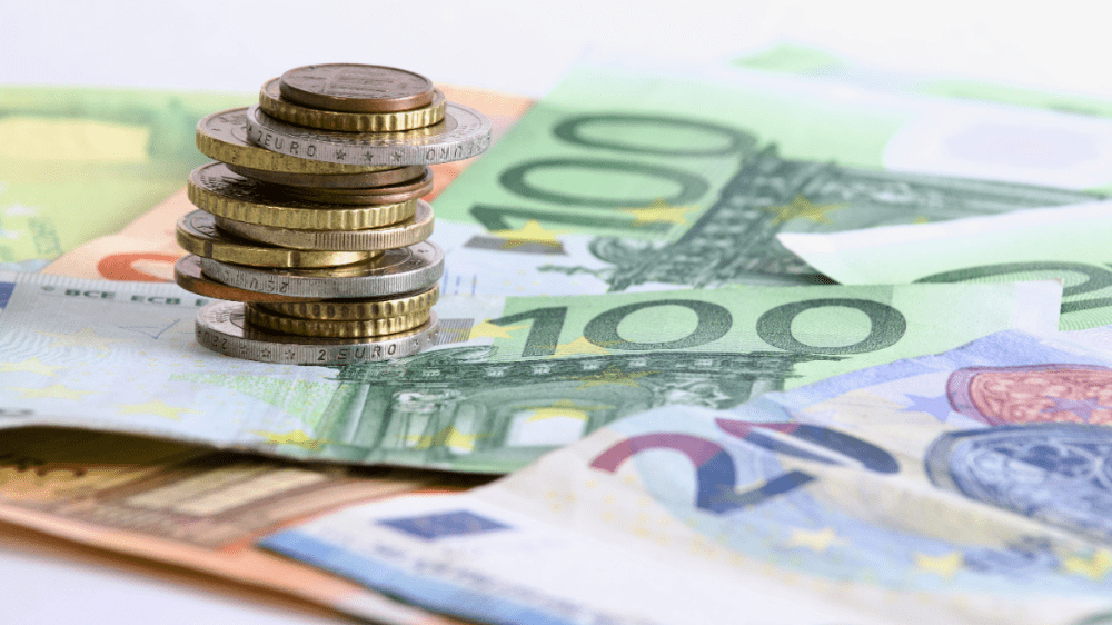 Štátne dlhopisy: Slovenský analytik upozorňuje na ich riziká