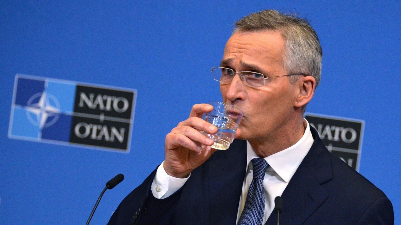 Steigan: Stoltenberg klamal o konflikte na Ukrajine a NATO tam teraz prehráva