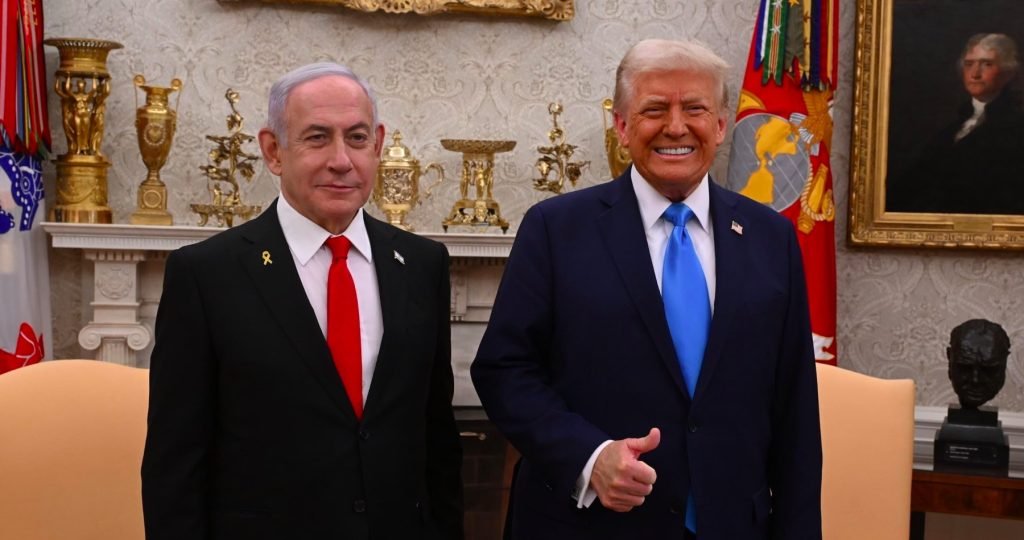 Donald Trump chce Palestínčanov z Pásma Gazy vysťahovať do Egypta & Jordánska a od Izraelu po skončení bojov žiada celé zničené územie odovzdať USA, aby s veľkými developerskými tímami z celého sveta „vznikol jeden z najväčších a najpozoruhodnejších projektov svojho druhu na Zemi“ Donald Trump chce Palestínčanov z Pásma Gazy vysťahovať do Egypta & Jordánska a od Izraelu po skončení bojov žiada celé zničené územie odovzdať USA, aby s veľkými developerskými tímami z celého sveta „vznikol jeden z najväčších a najpozoruhodnejších projektov svojho druhu na Zemi“
