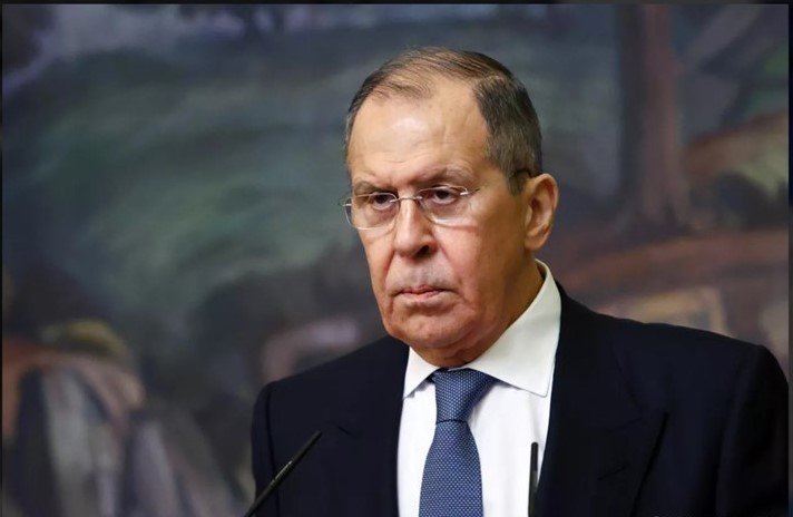 Lavrov prezradil, akú šokujúcu „mierovú záruku“ chce Zelenskyj od USA