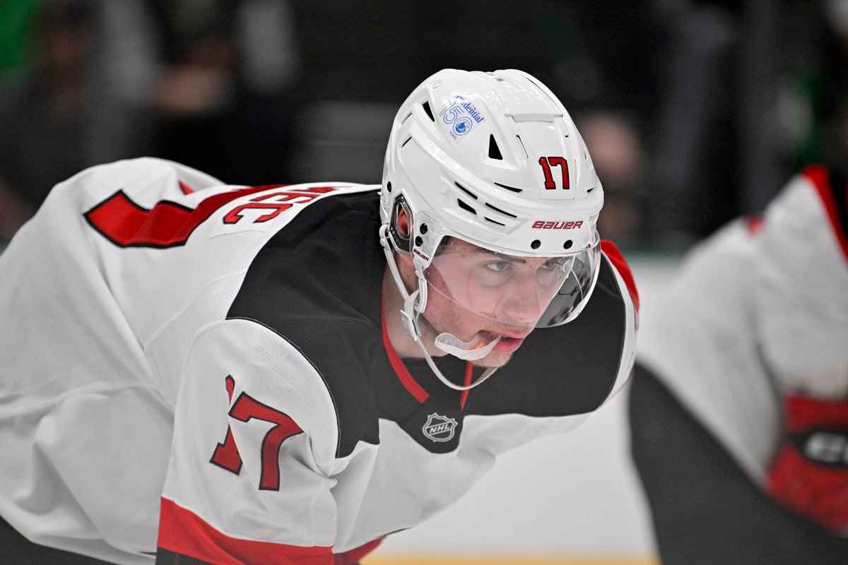 Slováci v NHL Pospíšil pripravil hviezdneho krídelníka o puk a bodoval, Nemec s výkonom plným núl
