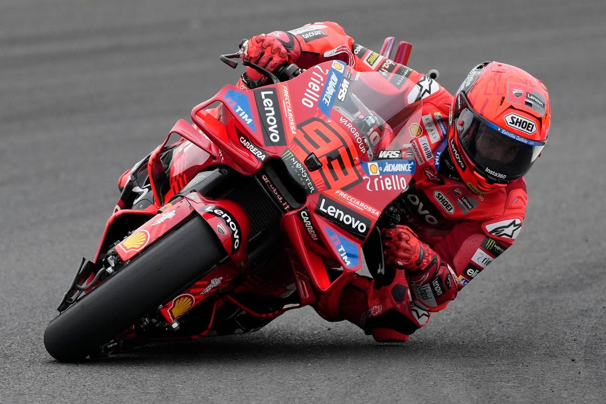 Dlhé roky to nebolo možné. Rekord legendy MotoGP bude po víkende minulosťou