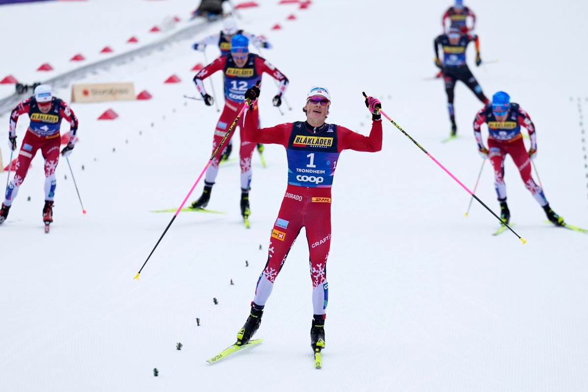 MS: Nóri deklasovali konkurenciu v skiatlone. Druhé zlato zo šampionátu si odnáša Kläbo MS: Nóri deklasovali konkurenciu v skiatlone. Druhé zlato zo šampionátu si odnáša Kläbo