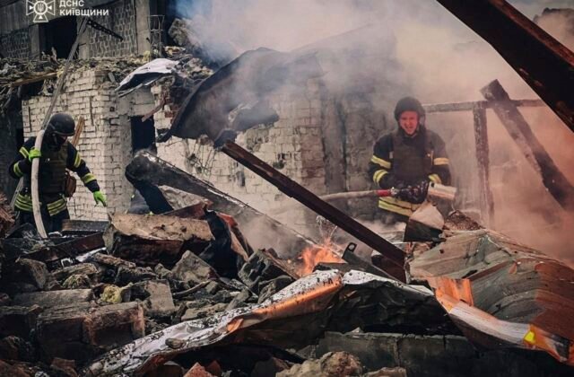 343888_russia_ukraine_war_58728-640x420.jpg Rusko prišlo o ďalších takmer 1 200 vojakov a 58 delostreleckých systémov