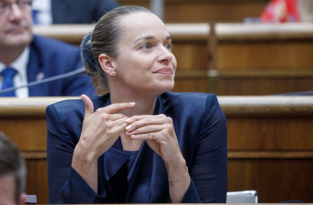 348862_bp_3402-scaled-e1679923013565-640x420.jpg Tabaková skončila na ministerstve športu, Huliak označil jej prácu za trápne a primitívne statusy – VIDEO