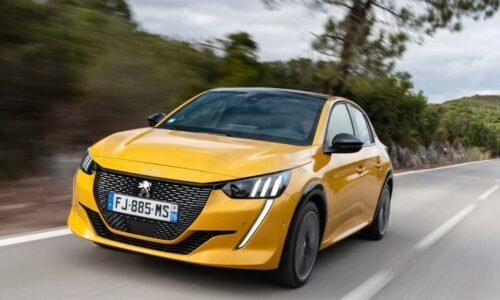 Nové auto se sedmiletou zárukou za 380 tisíc korun. Týden plný slev u Peugeotu se blíží
