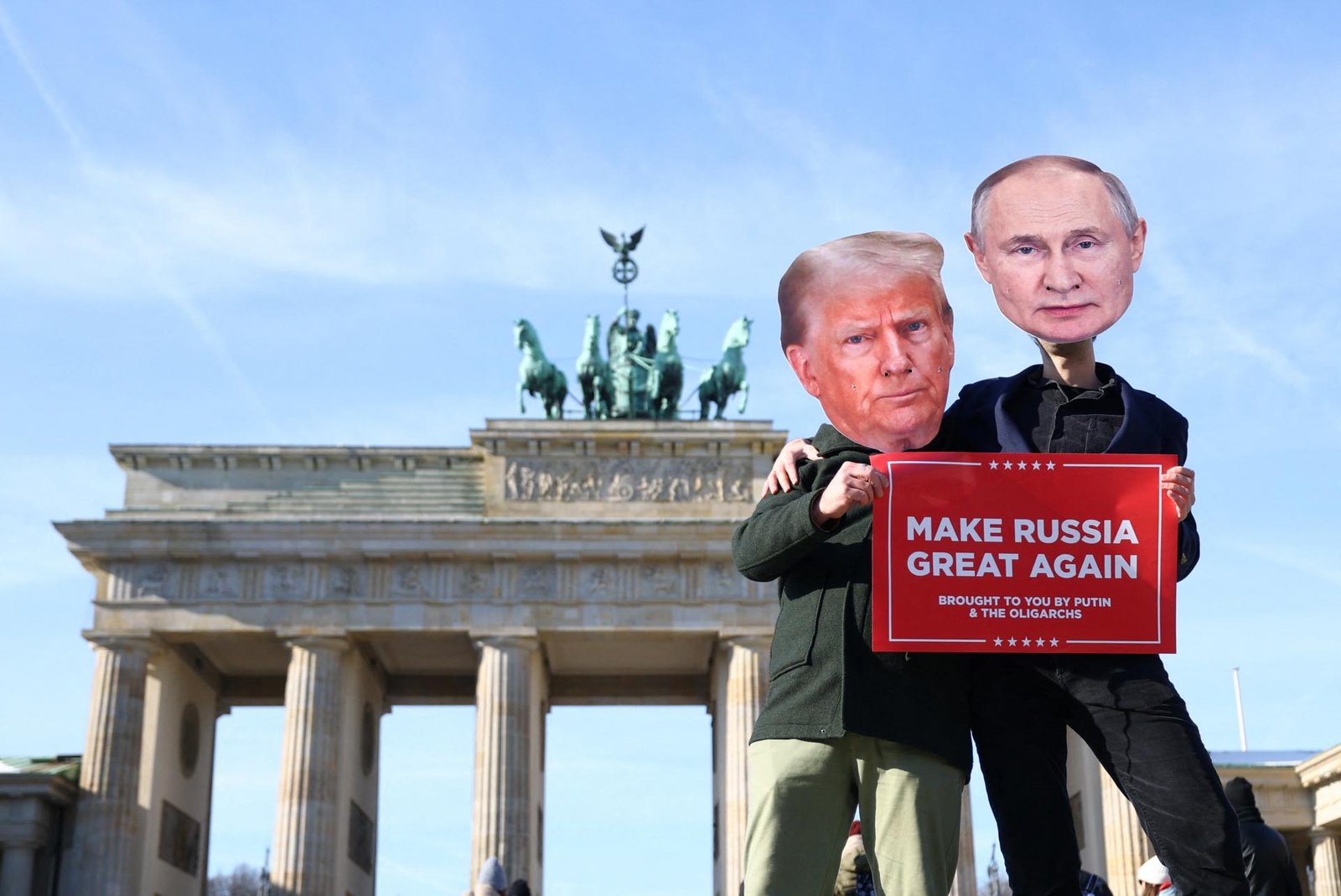 Zvraty v rokovaniach o mieri, na ťahu je Putin. Čo keď povie Trumpovi nie?