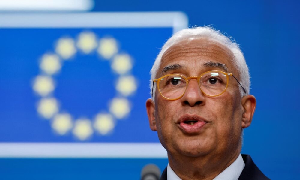 Únia sa s rozhodnosťou blíži k posilneniu obrany, vyhlásil po samite v Bruseli šéf Európskej rady