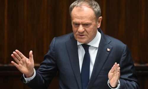 Tusk: Projekt opevnení Východný štít sa stal trvalou obrannou prioritou EÚ