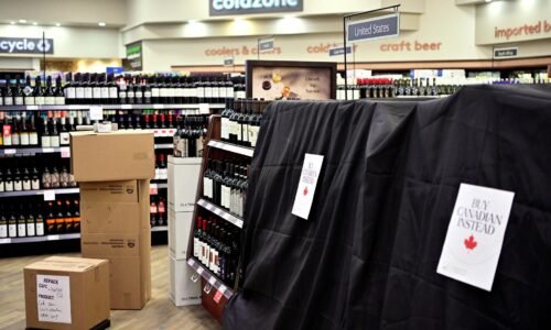 Obchodná vojna dopadá na amerických výrobcov alkoholu, Kanada z vývoja naopak ťaží