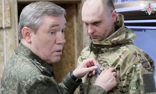 Rusi chystajú útok na Sudžu, do Kurskej oblasti dorazil Gerasimov