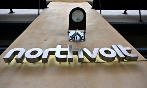 Skrachovaný Northvolt bude pokračovať v obmedzenej prevádzke, zachová 1700 miest Skrachovaný Northvolt bude pokračovať v obmedzenej prevádzke, zachová 1700 miest