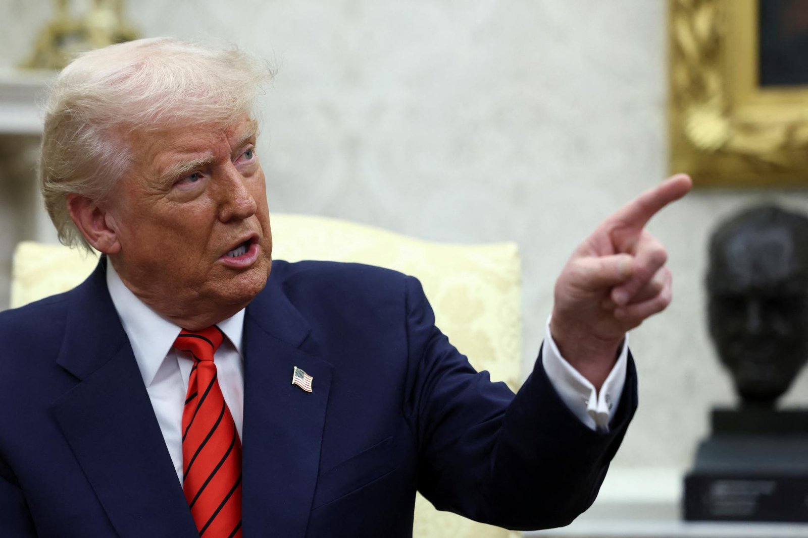 Trump efekt škrtol Slovákom peniaze na kontách. Ľudia sa obrnili, no nervozita začína stúpať Trump efekt škrtol Slovákom peniaze na kontách. Ľudia sa obrnili, no nervozita začína stúpať