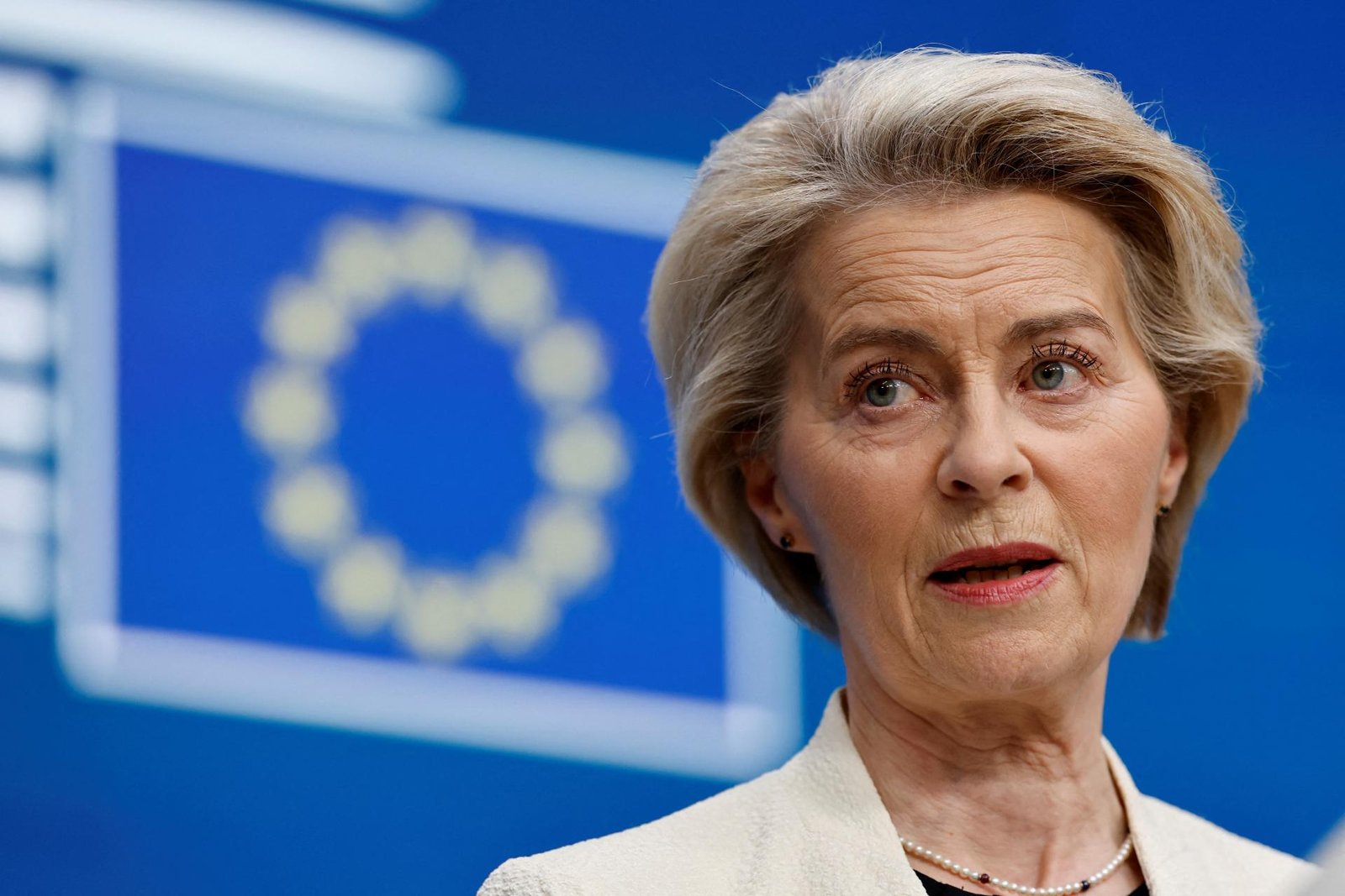 Rada Únie schválila tretiu platbu nenávratných grantov a pôžičiek pre Ukrajinu, Kyjev splnil podmienky Bruselu Rada Únie schválila tretiu platbu nenávratných grantov a pôžičiek pre Ukrajinu, Kyjev splnil podmienky Bruselu