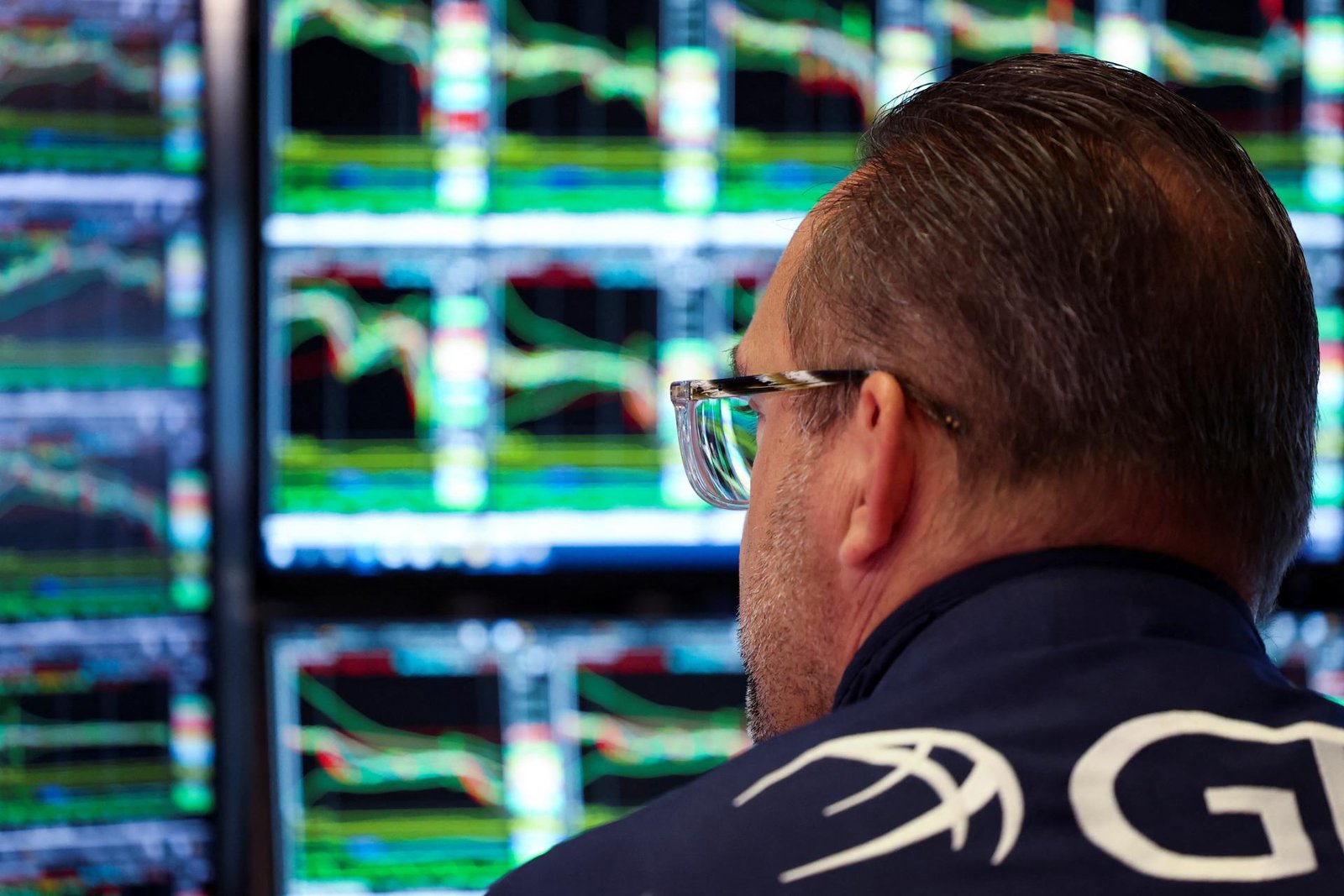Akcie v Spojených štátoch vzrástli, index S&P 500 prerušil štvortýždňovú sériu strát