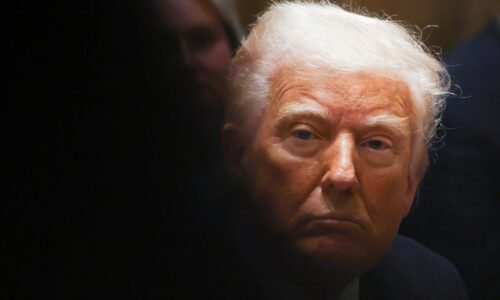 Musíme ho mať. Trump zopakoval svoj nárok na Grónsko, len deň pred americkou návštevou ostrova