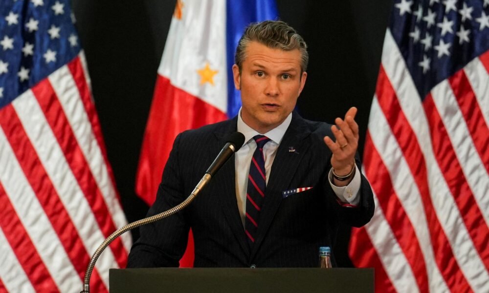 Americký minister obrany Hegseth údajne bral manželku na stretnutia so zahraničnými predstaviteľmi