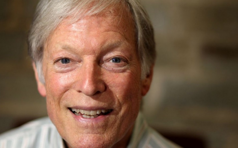 Vo veku 90 rokov zomrel známy americký herec Richard Chamberlain Vo veku 90 rokov zomrel známy americký herec Richard Chamberlain