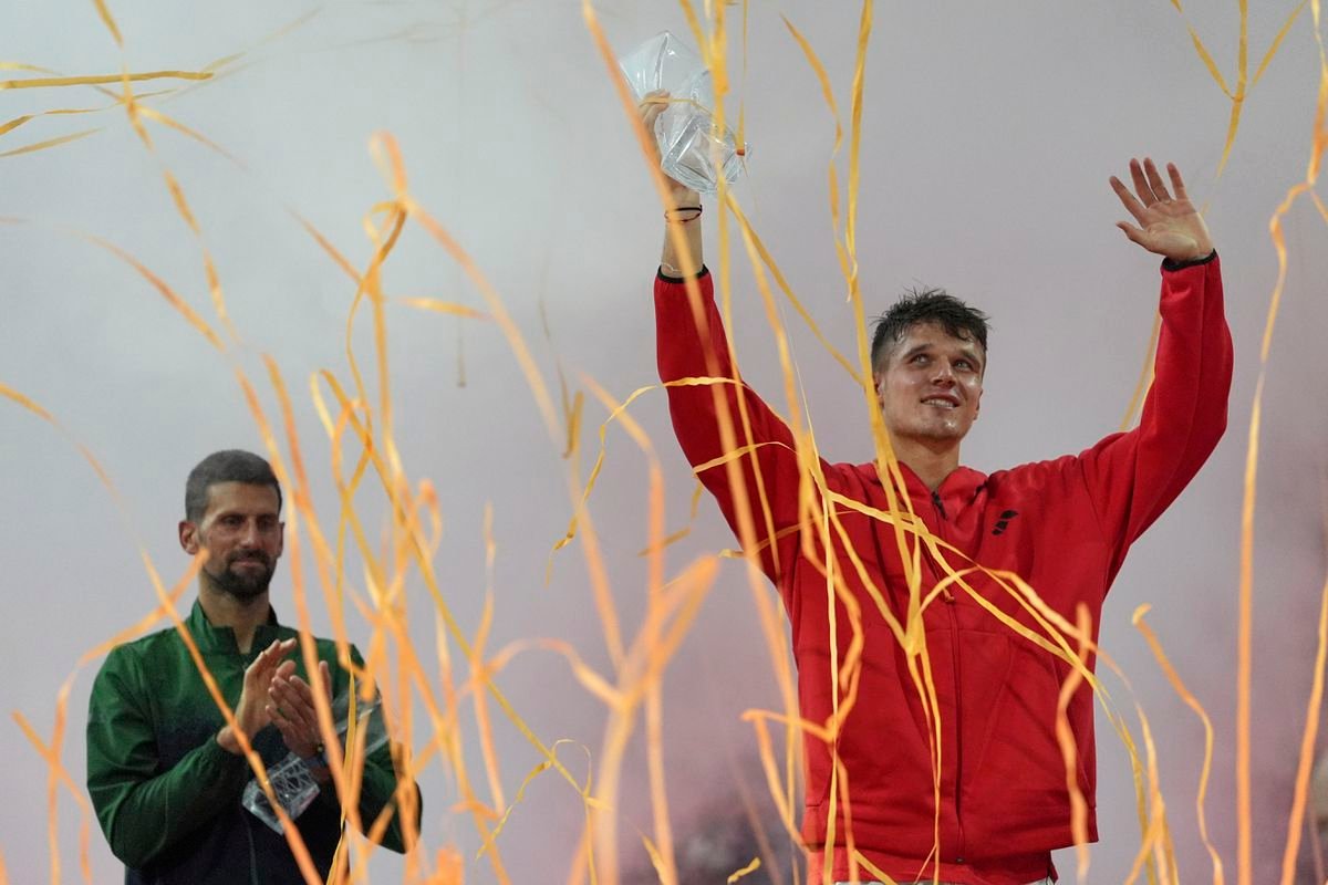Len 19-ročný Čech senzačne šokoval Novaka Djokoviča a vyhral prvý veľký turnaj!