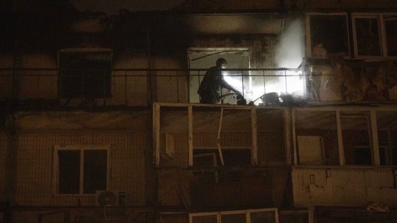 Rusko zaútočilo na Kyjev: Výškové budovy jsou v plamenech. Ukrajina vrátila úder drony