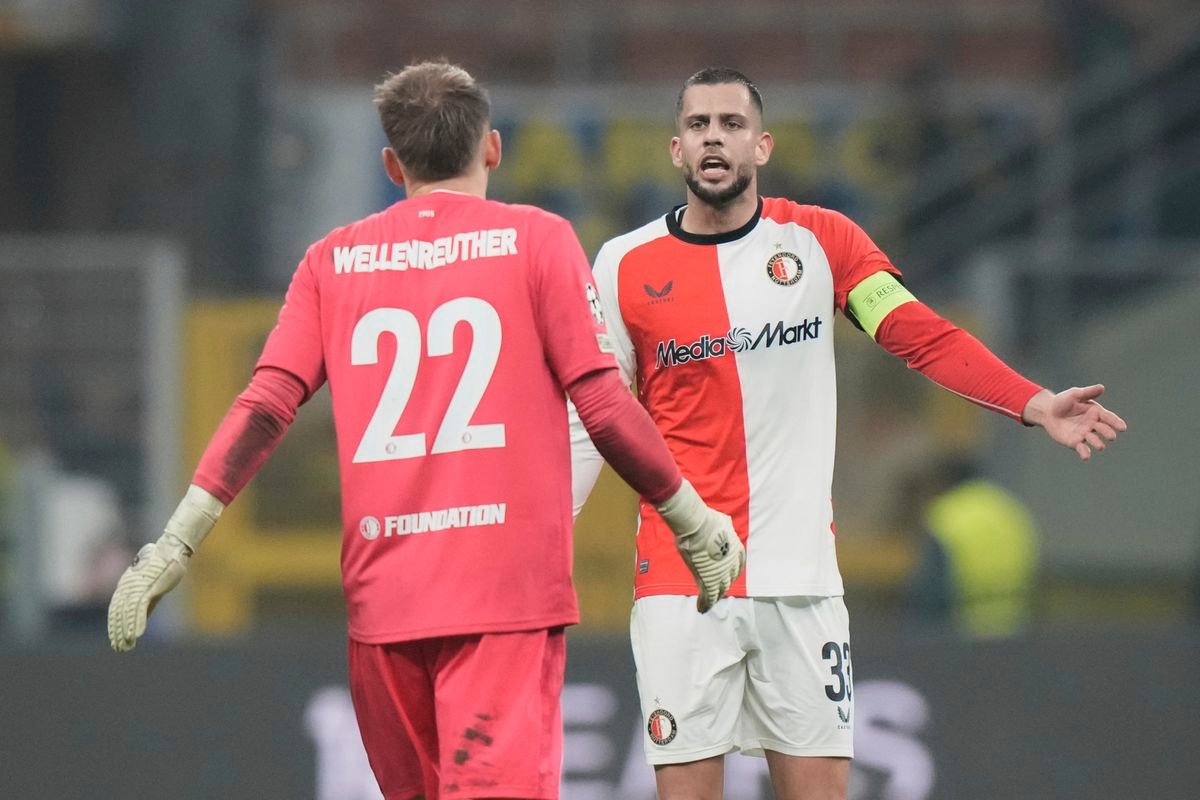 Hancko po vypadnutí z Ligy majstrov prezradil, čo od nich žiadal Robin van Persie